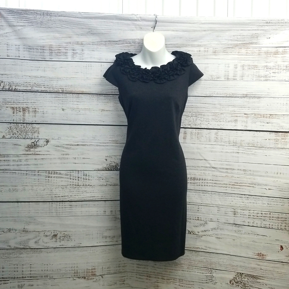 Cache Gray Dress with Ruffle Neck